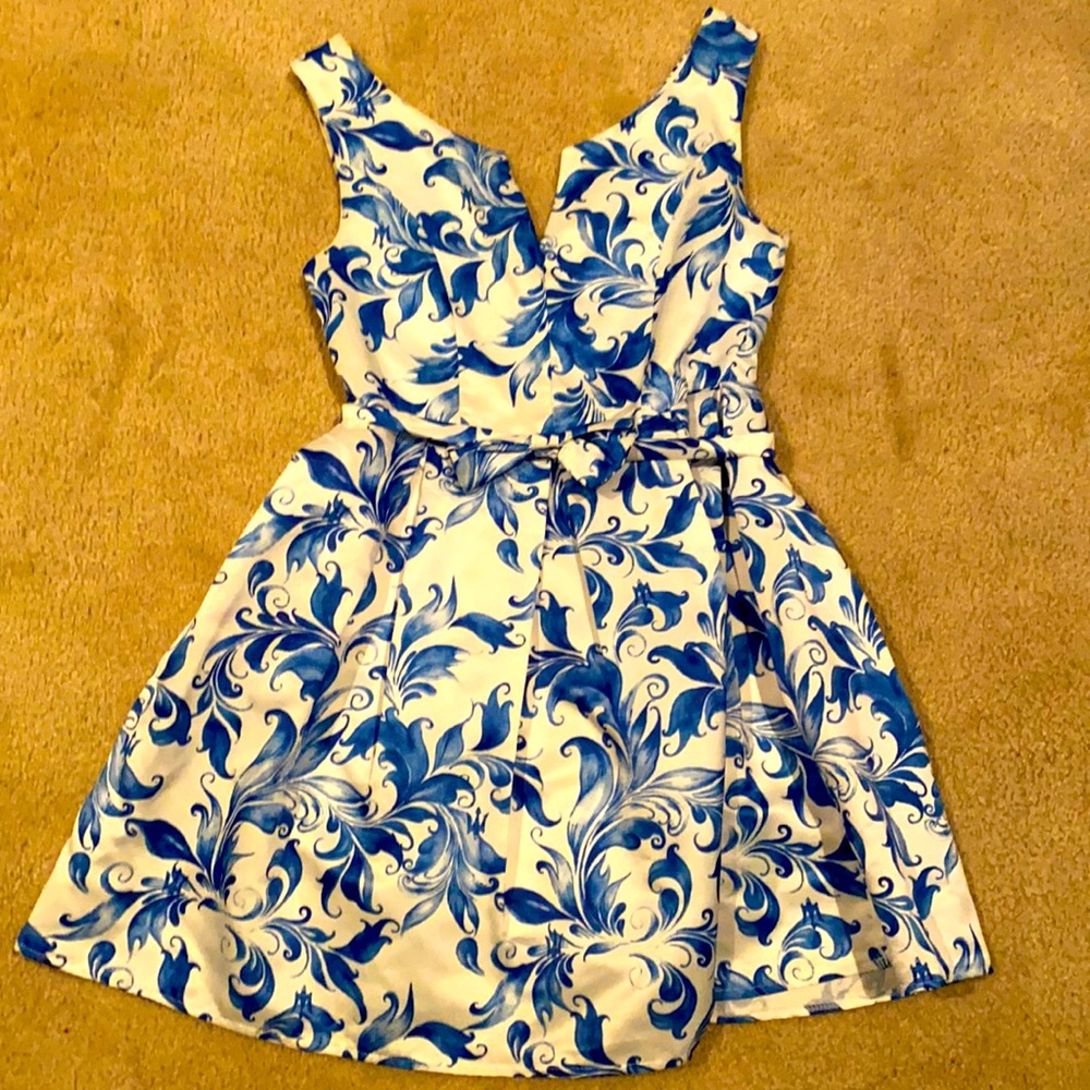 Flowered party dress